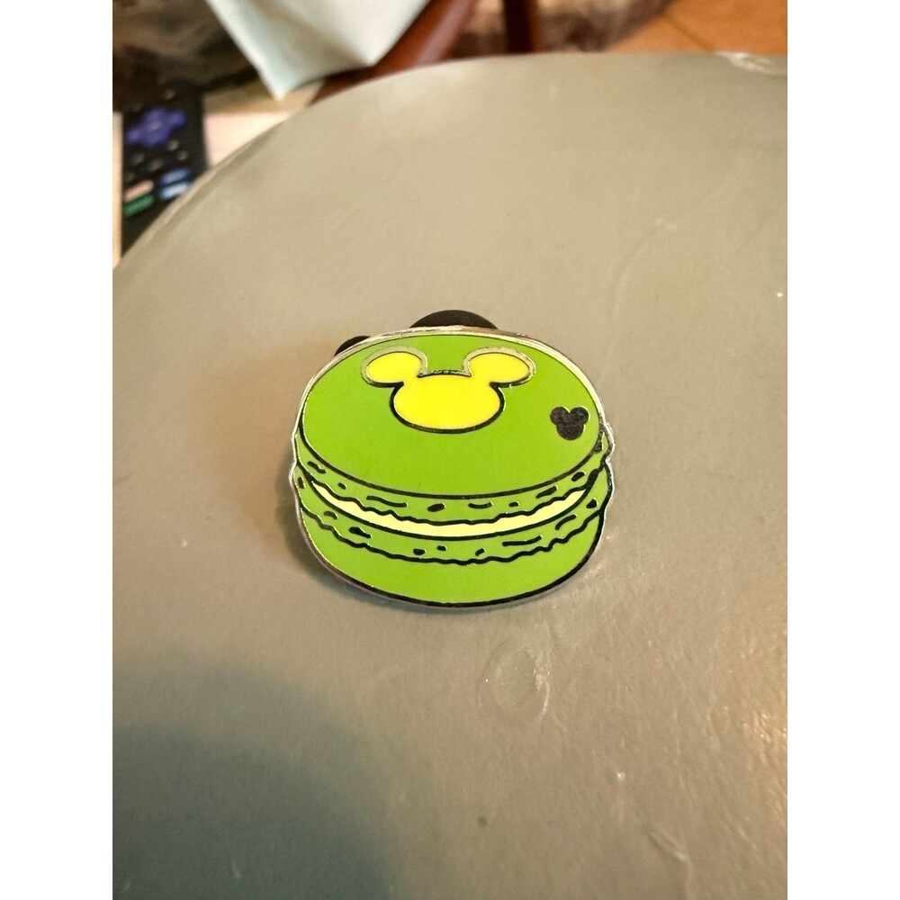 Green Macaron pin from the 2015 Hidden Mickey Macarons Series